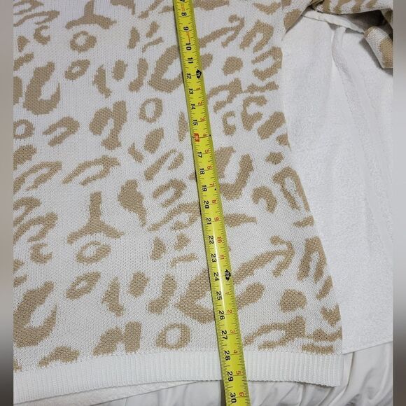 Goodnight macaroon oversized sweater Leopard Print Sz Small - Picture 6 of 10